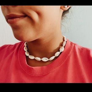 shell necklace